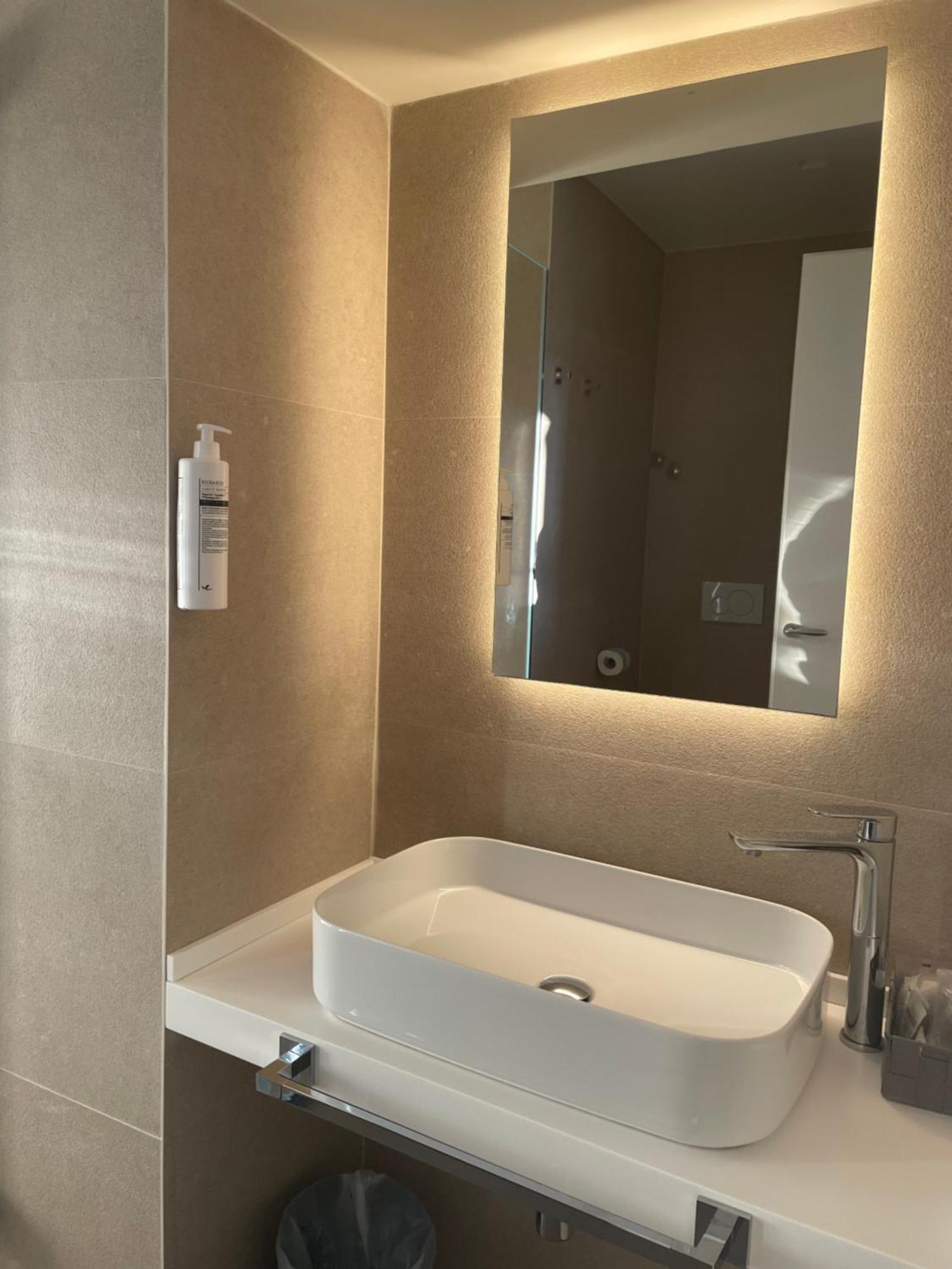Asisium Boutique Hotel Luaran gambar